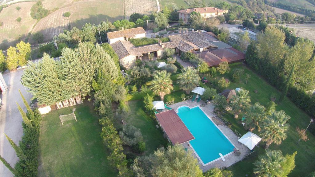 Country House Il Piancardato Collazzone Eksteriør billede