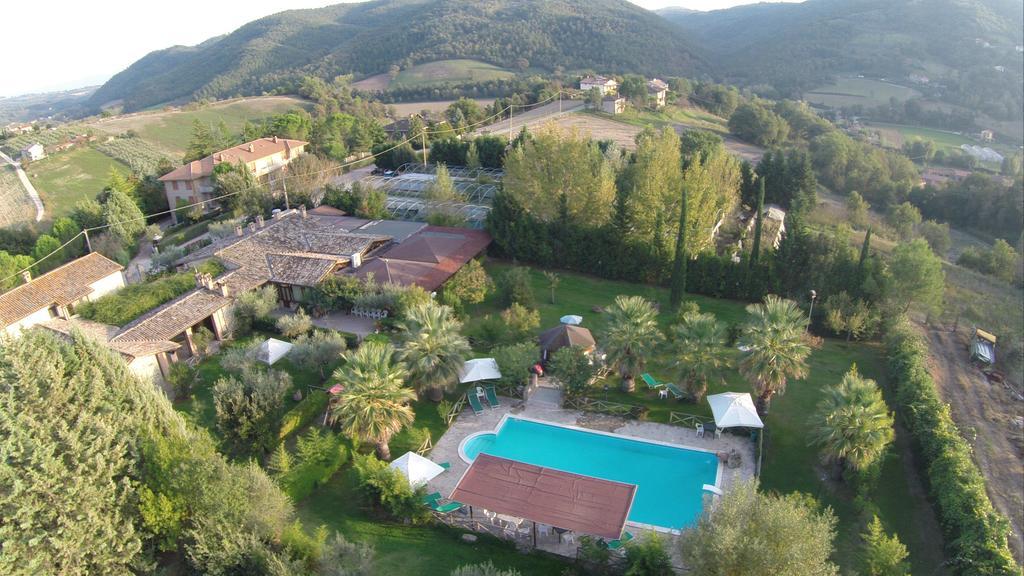 Country House Il Piancardato Collazzone Eksteriør billede